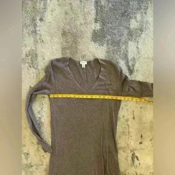 Women’s V-Cut  Light Purple Old Navy Dress - Picture 5 of 6